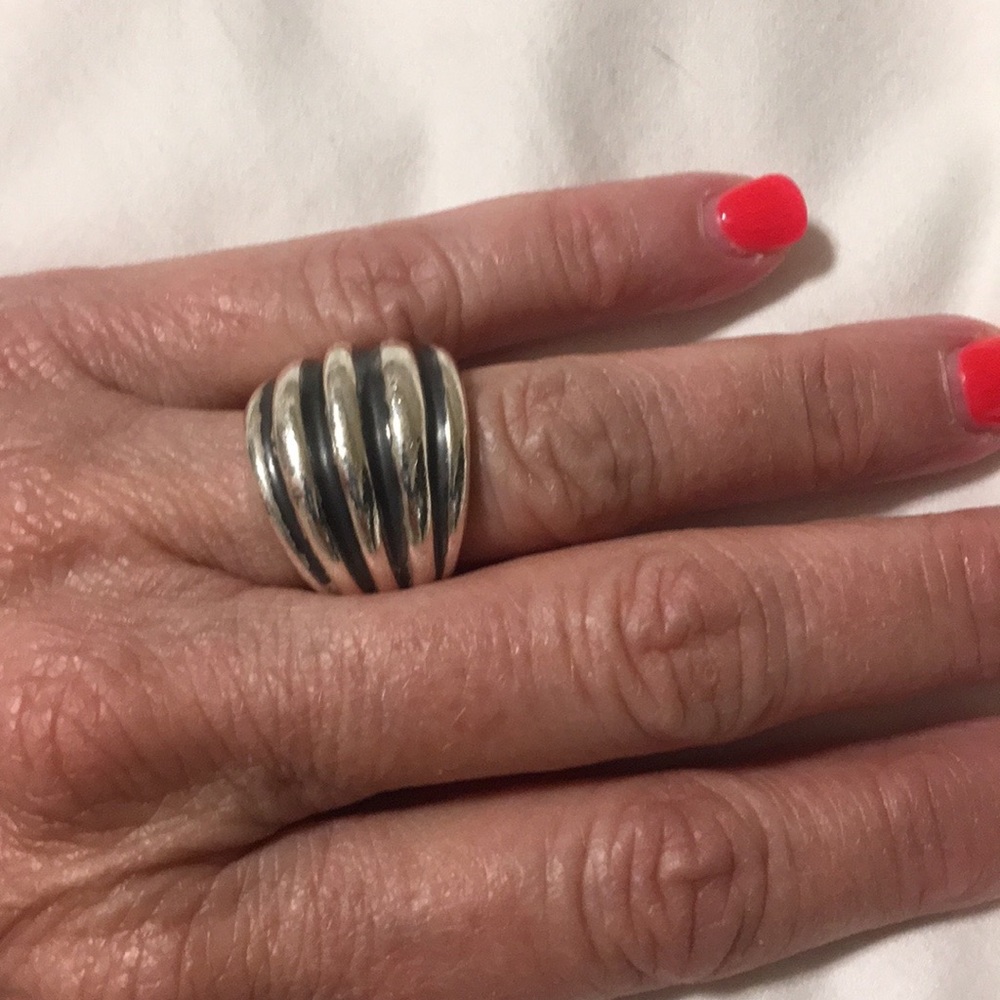 Sterling silver Silpada down ring 9.25